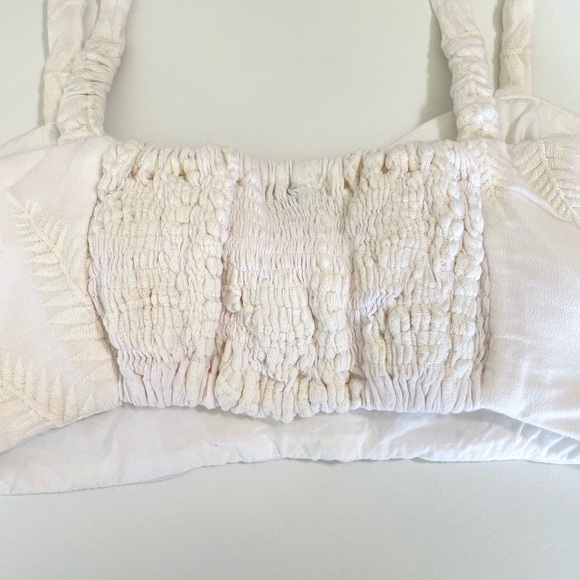 FARM Rio White Crop Top - Picture 6 of 8